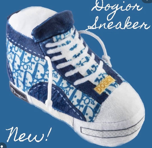 Dogior dog high top shoe squeaker toys